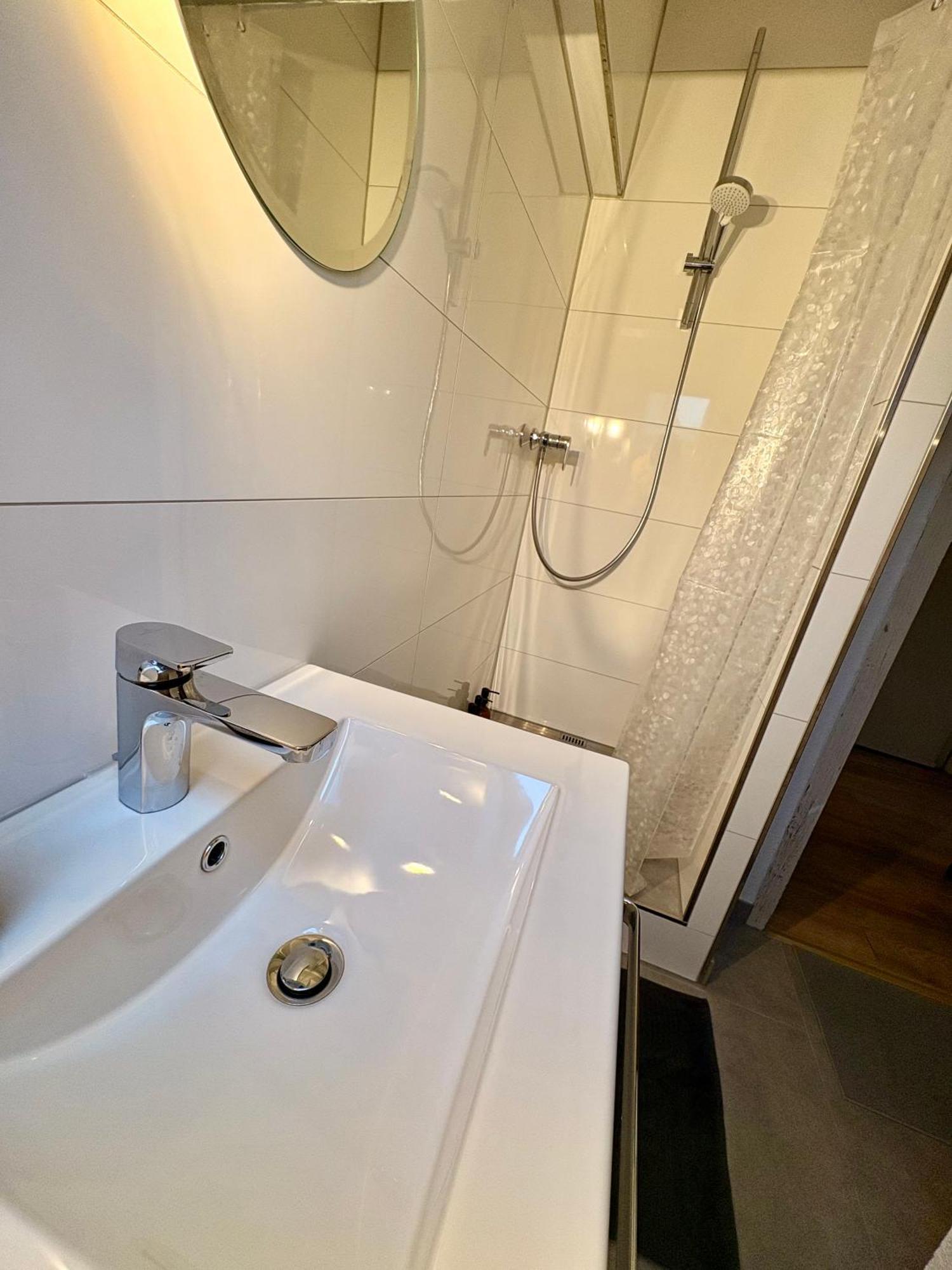 Relaxstay - Maisonette - Smart-Tv- Wifi Dielheim Esterno foto